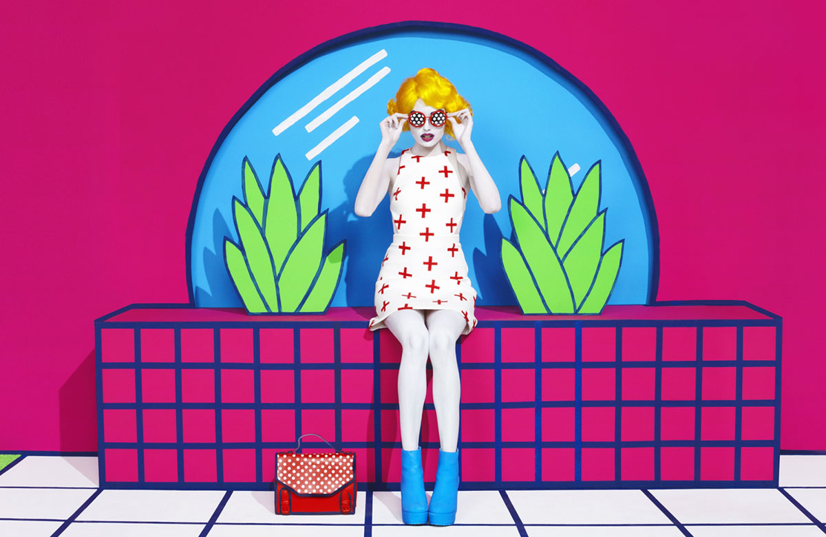 Sagmeister & Walsh’s new Aizone Campaign 2015 illustrations revive in colorful & flatten scenarios