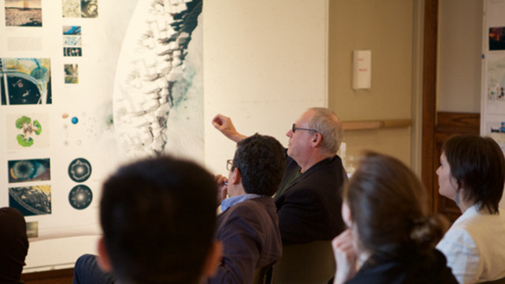 Prof. David Bell receives The David M. Darrin 40 Counseling Award