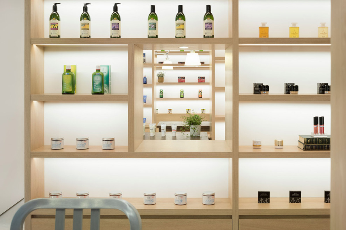 Nendo’s ’’Beauty Library’’ presents itself as a test object beyond the cosmetic features