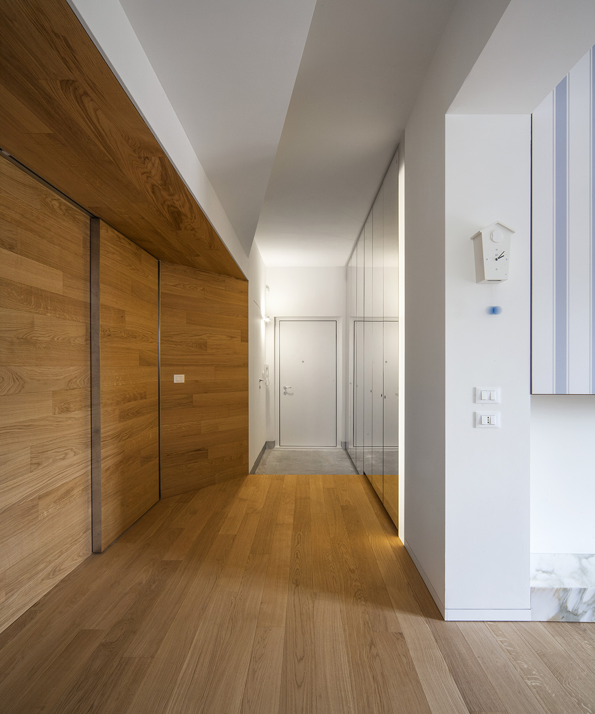 BLA Architecture renovates ’’Elda’’ residential unit with new materials and plan adaptation in Italy