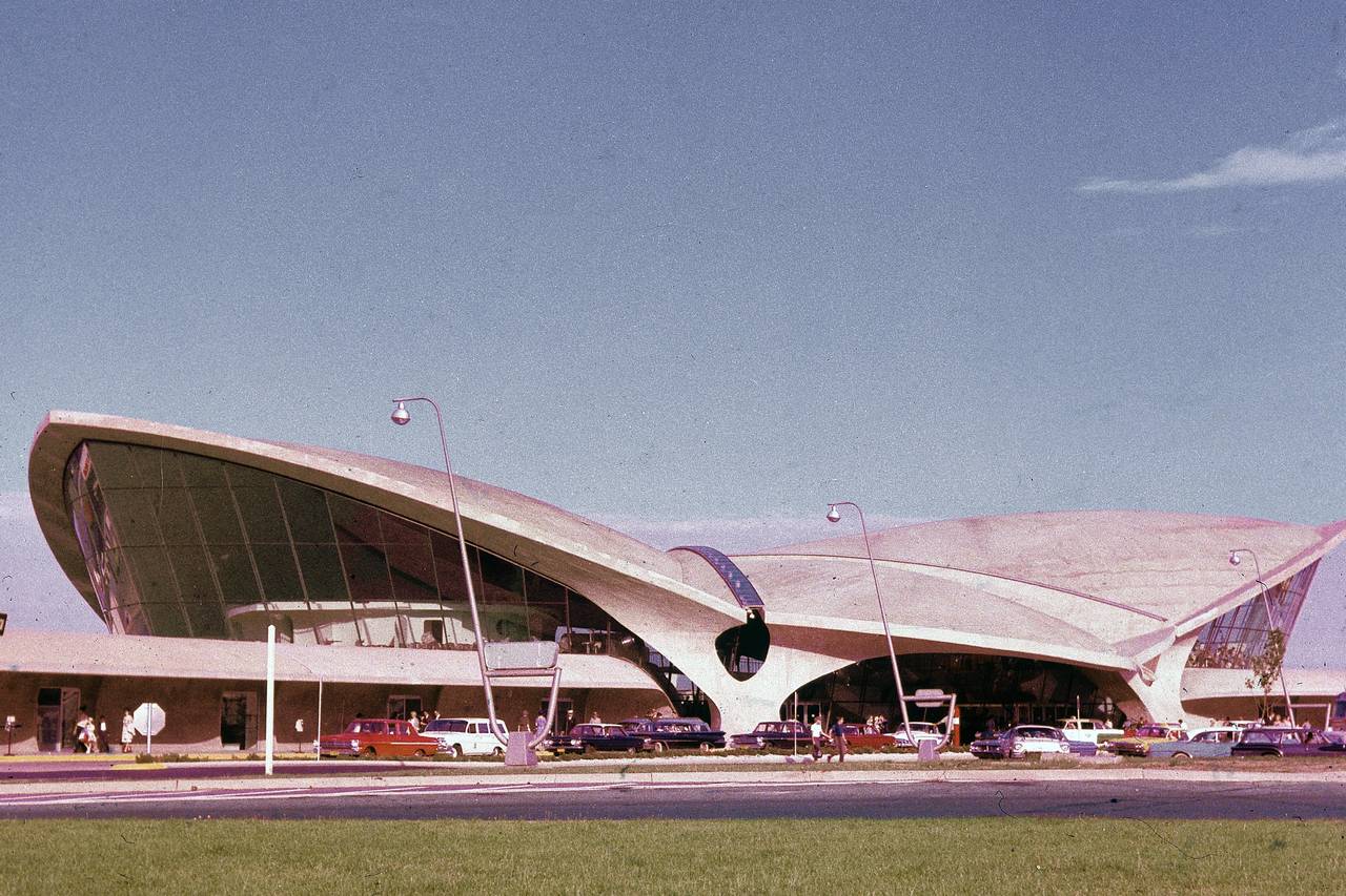 JetBlue,a &rsquo;&rsquo;jet age structure&rsquo;&rsquo; will be renovated with its new hotel concept