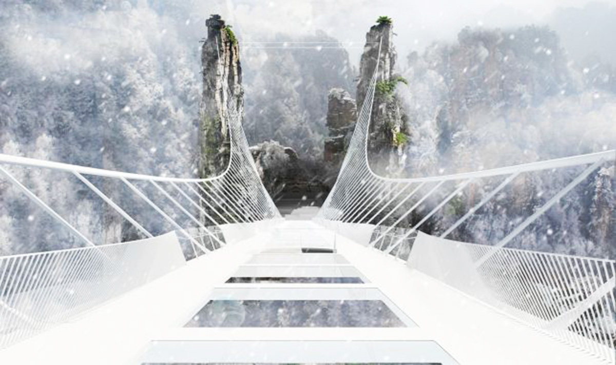 “The World’s Longest Glass Bridge” in China opens in July