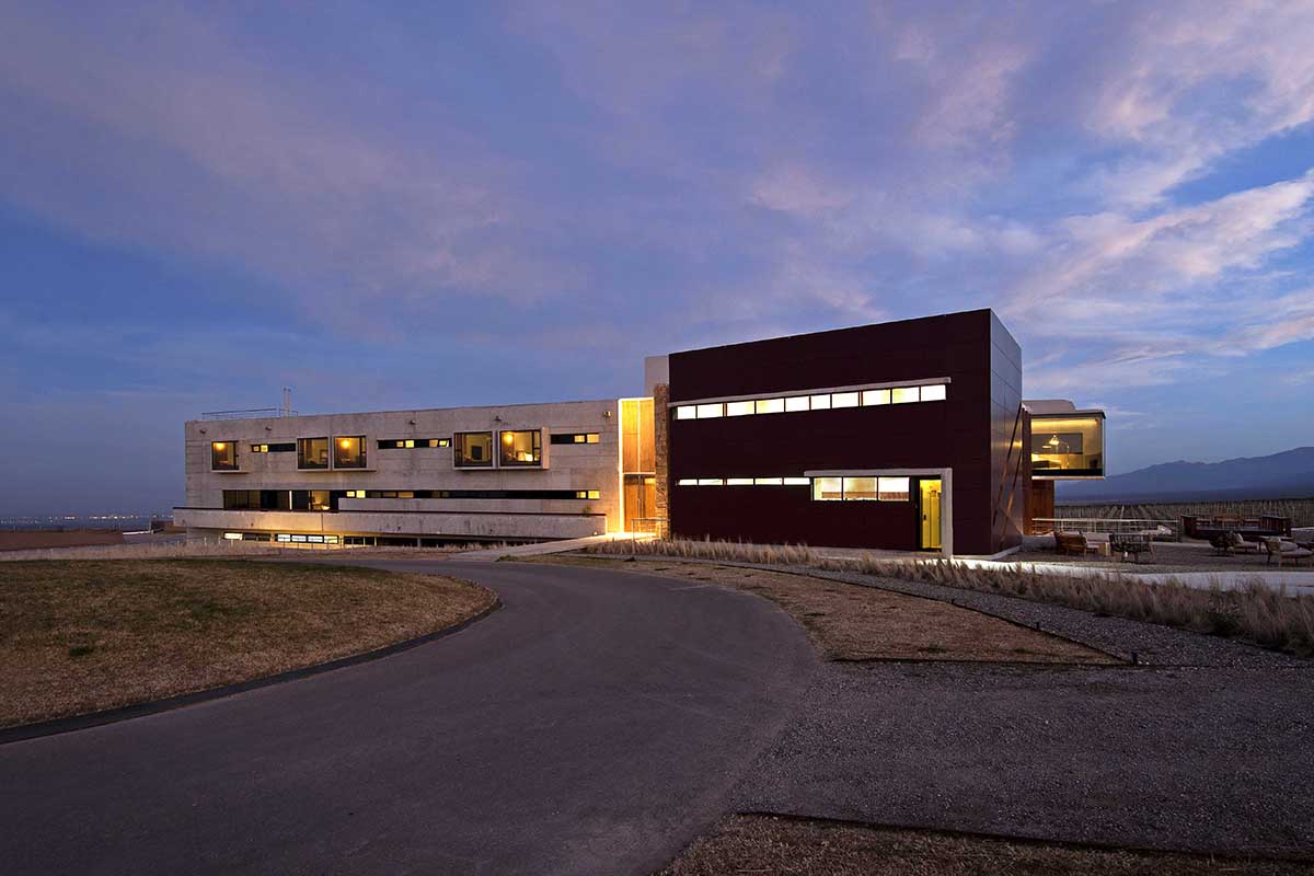 This complex protects the natural environment by creating organic design process in Argentina