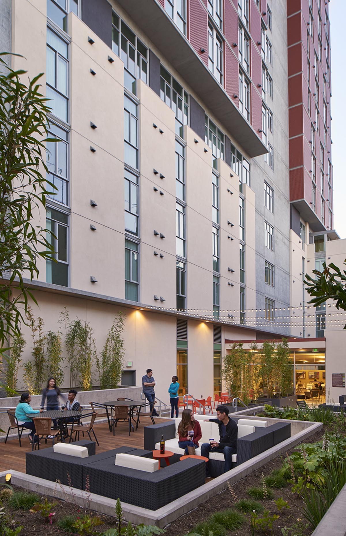 Studio E Architects opens &rsquo;&rsquo;Celadon&rsquo;&rsquo;:An Affordable High-Rise Housing in San Diego