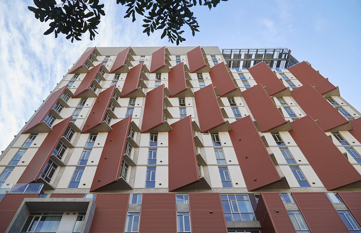 Studio E Architects opens &rsquo;&rsquo;Celadon&rsquo;&rsquo;:An Affordable High-Rise Housing in San Diego