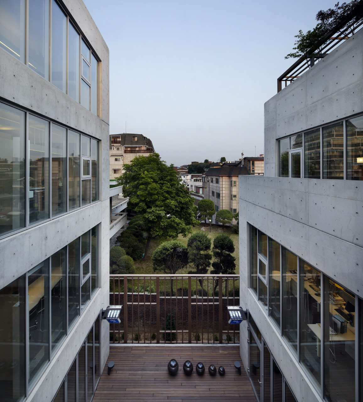 The Happiness Foundation shows elegancy of concrete in its own environment by The_System Lab