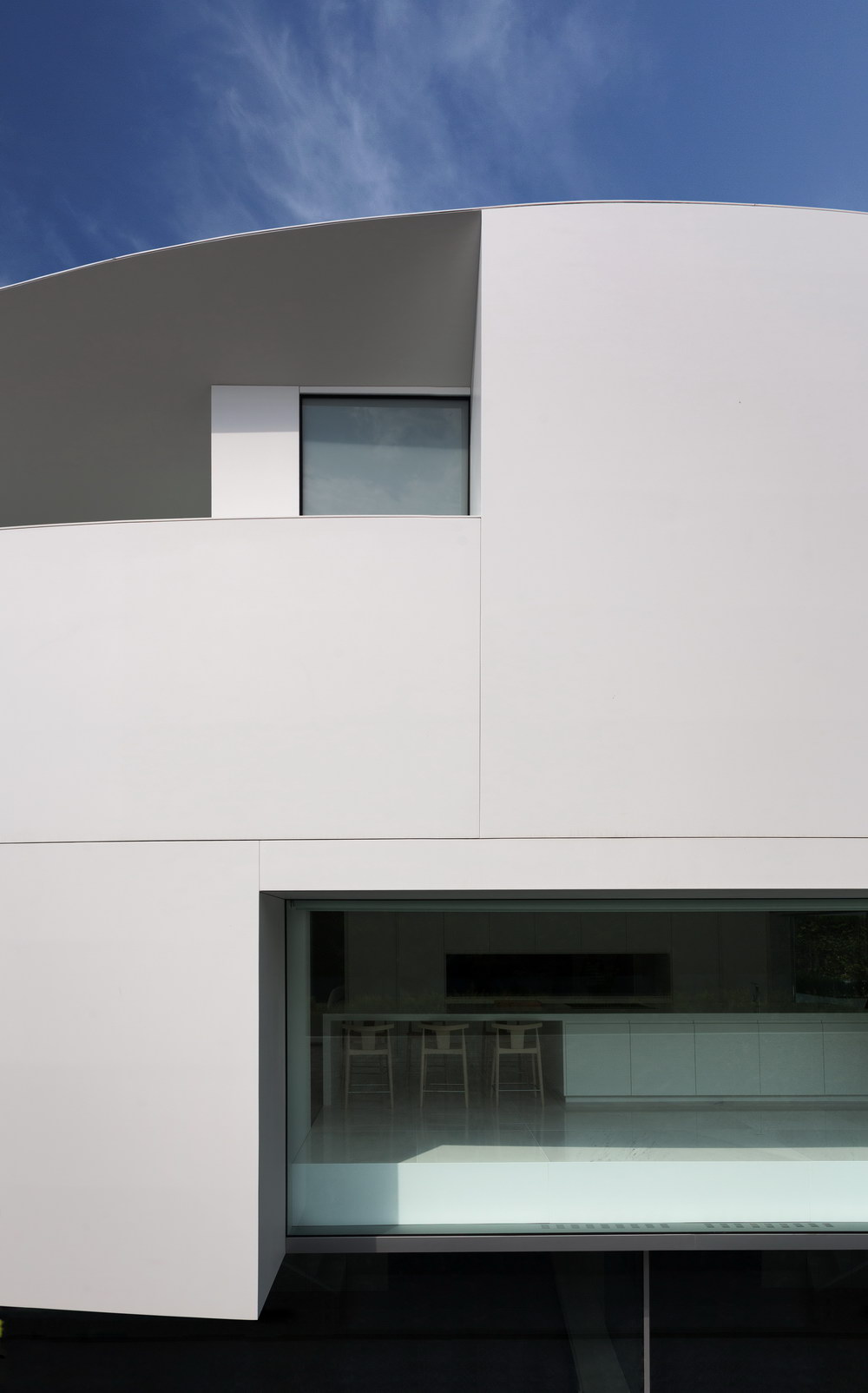 Balint House Betera,Valencia by Fran Silvestre Arquitectos