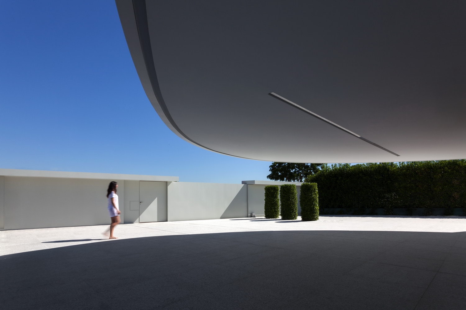 Balint House Betera,Valencia by Fran Silvestre Arquitectos