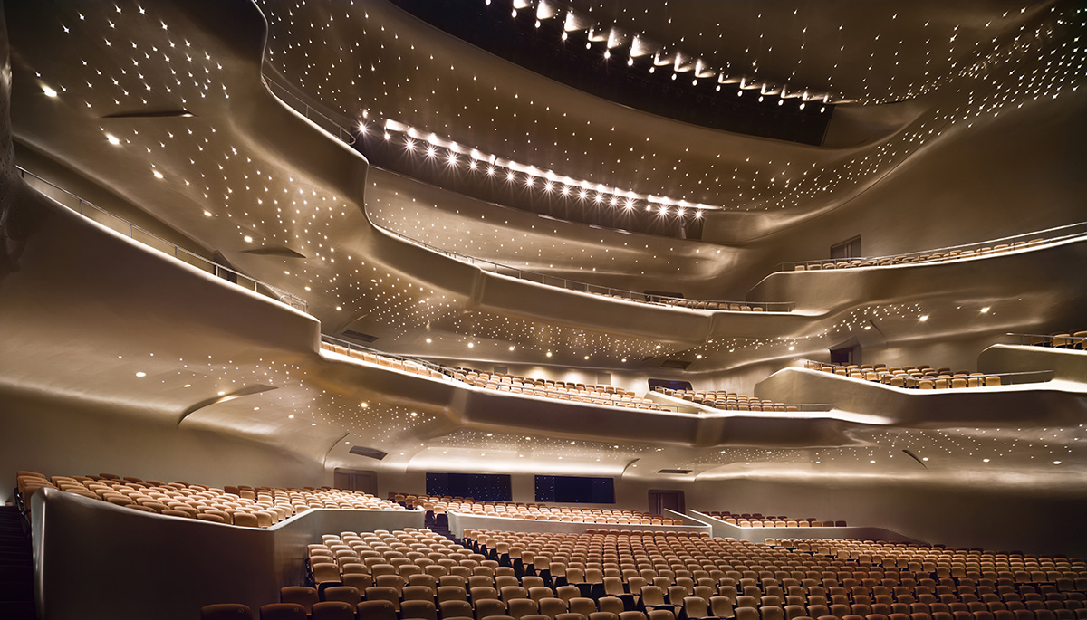 Zaha Hadid receives 2016 Royal Gold Medal