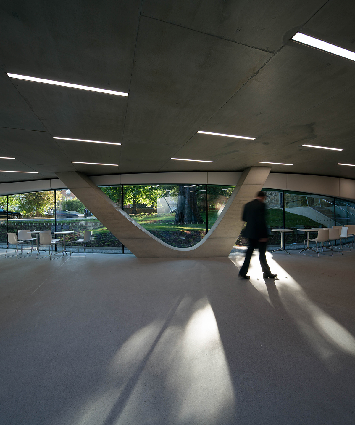 Zaha Hadid’s Investcorp Building wins Oxford Preservation Trust 2015 Award