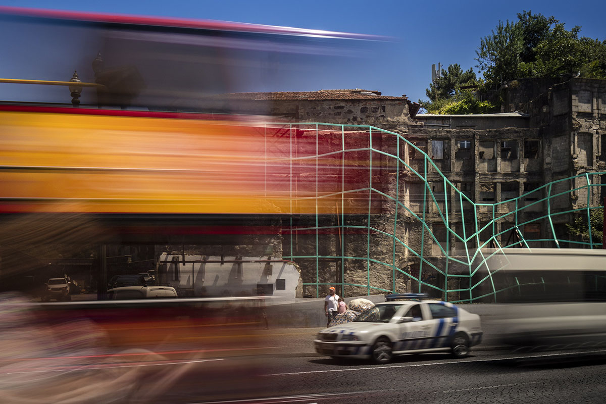 FAHR 021.3 reimagines urban ruins with scenic art piece