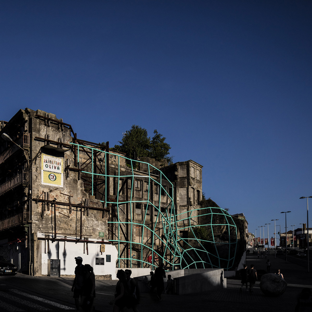 FAHR 021.3 reimagines urban ruins with scenic art piece