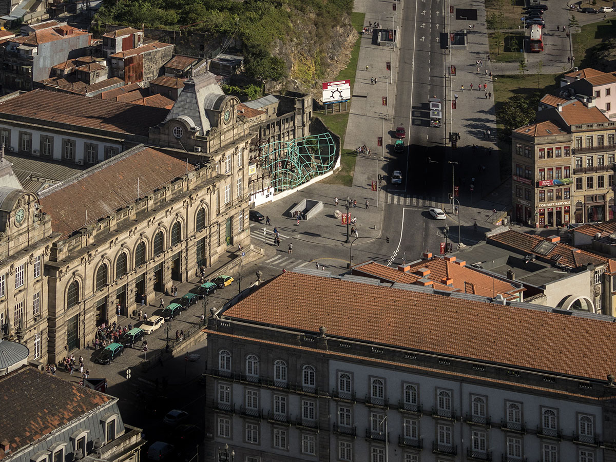 FAHR 021.3 reimagines urban ruins with scenic art piece