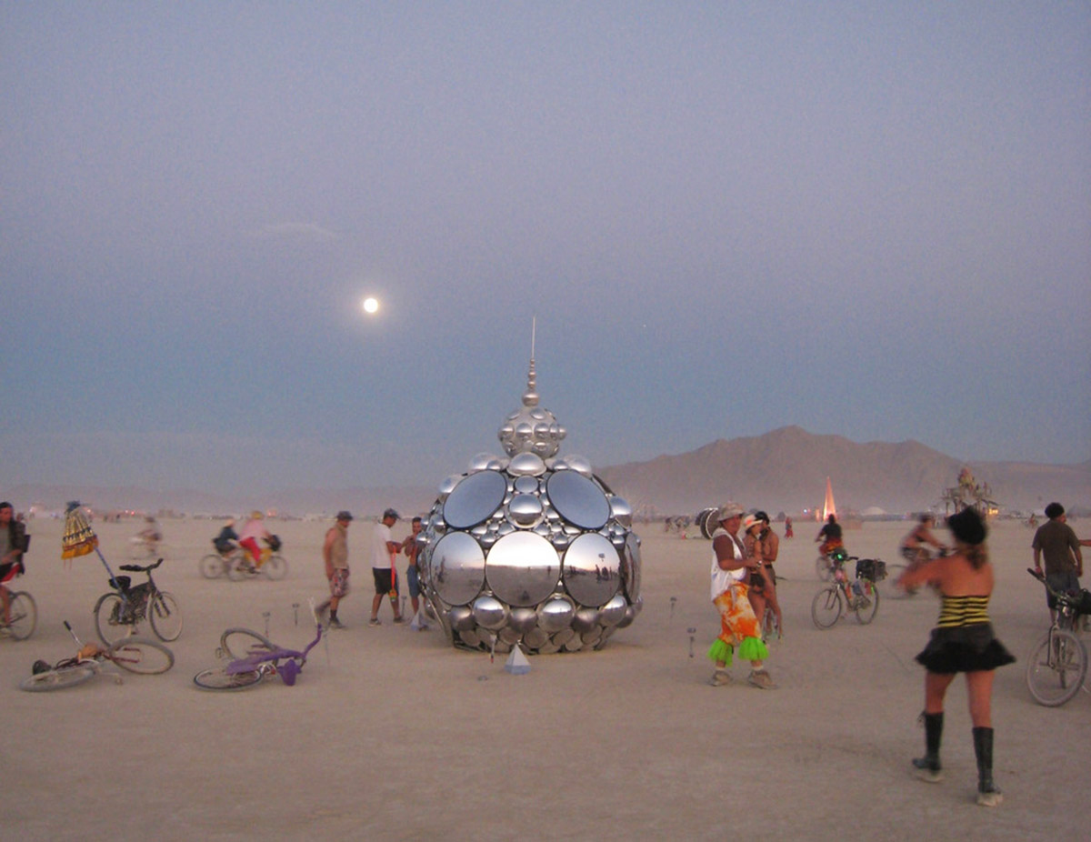 ’’Burning Man’’ presents Black Rock City 2015 Art Installations