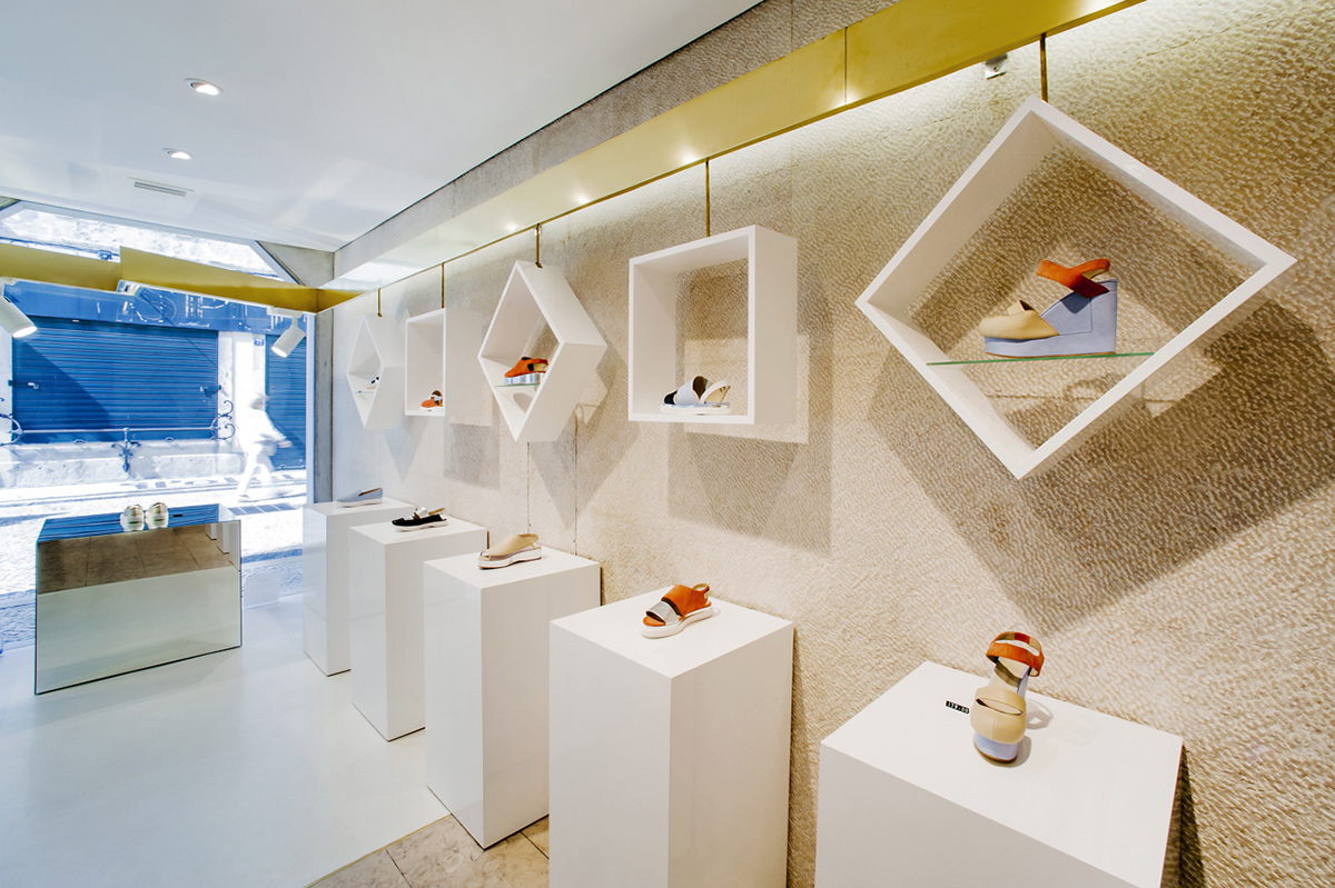 The iconic shoe shop “Ratinho” renovated by Inout Studio crystallizes ...