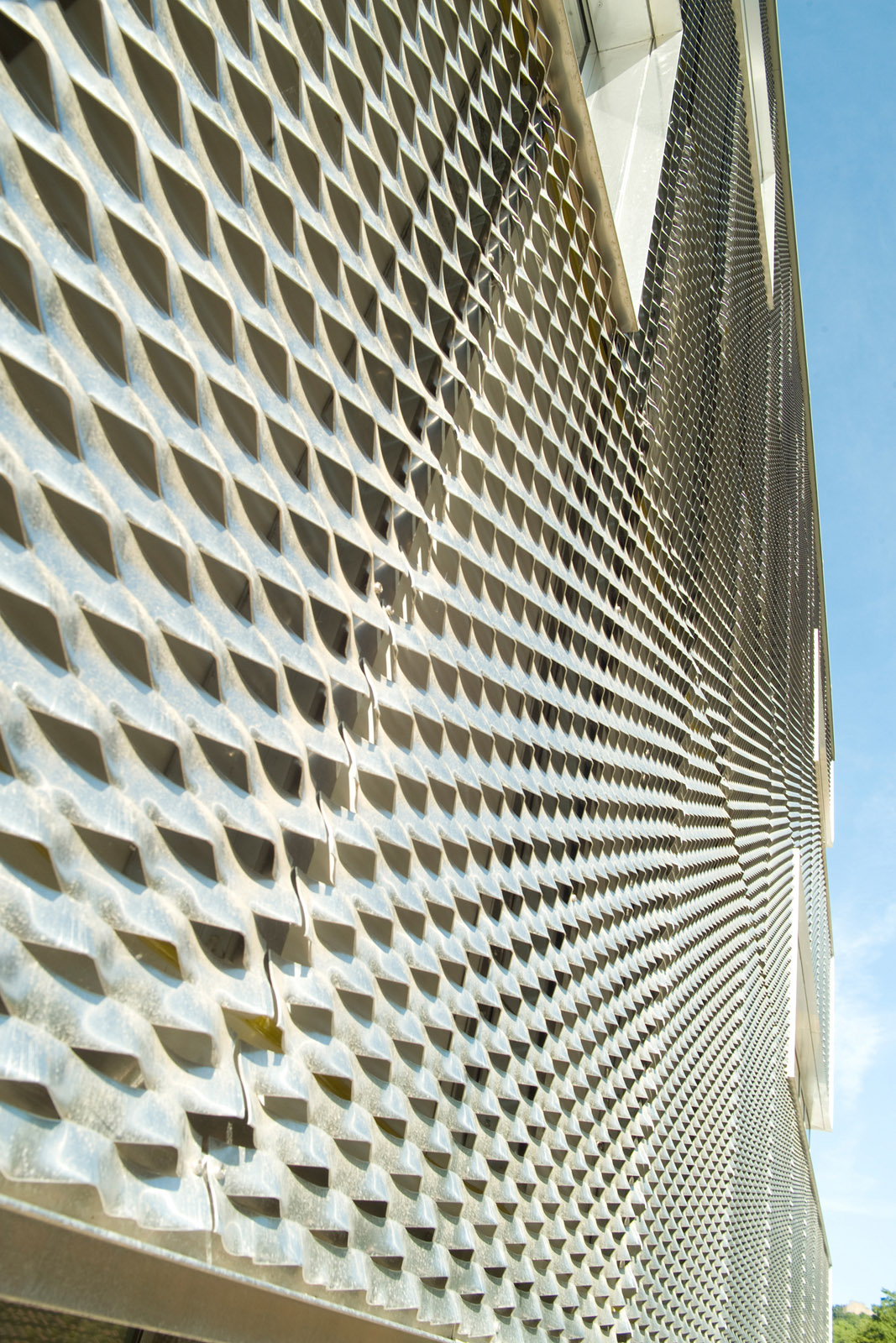 Reflecting Cube in Weinheim,Germany