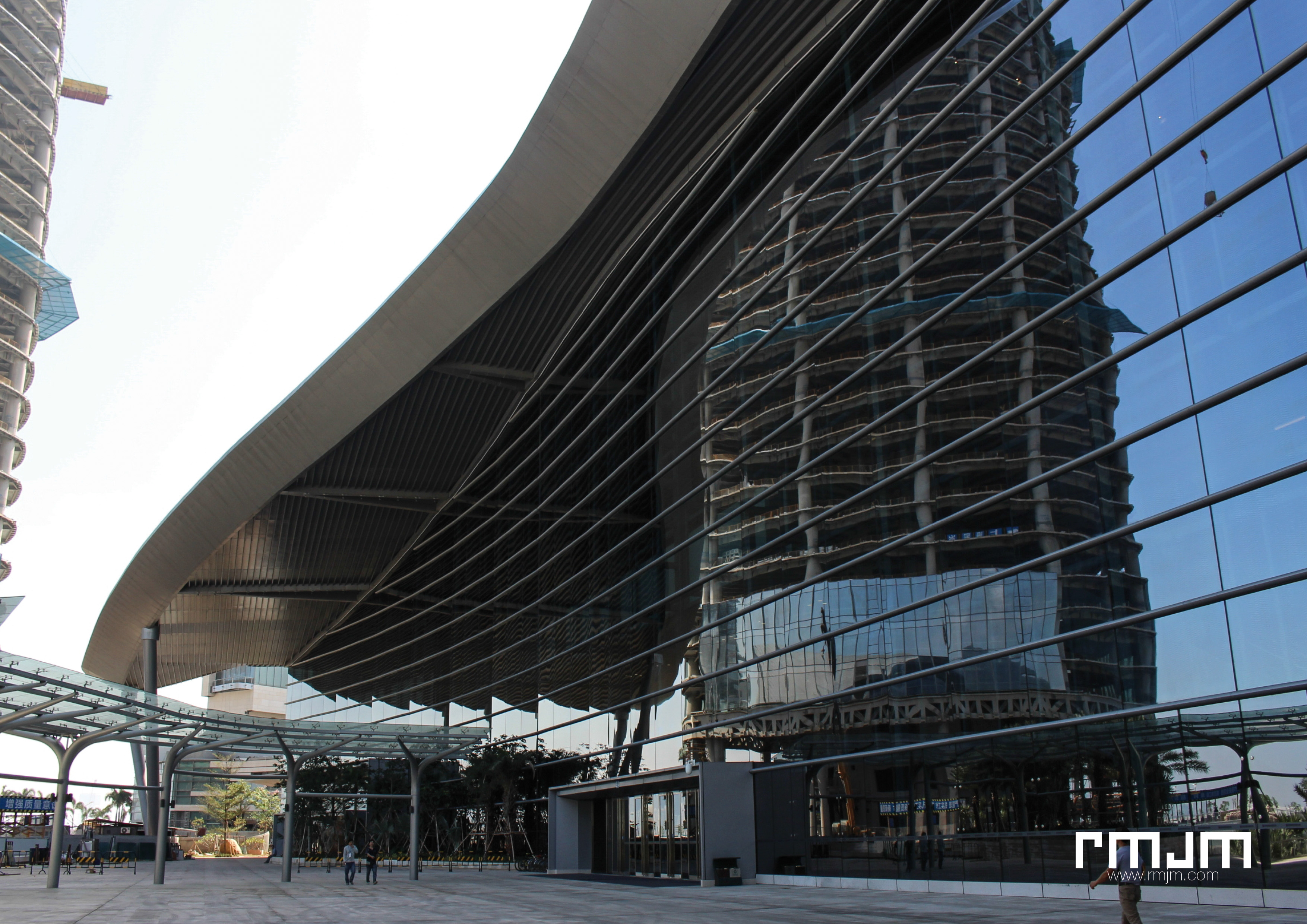 RMJM and Huafa Announce the Grand Opening of the Zhuhai Shizimen Business Cluster