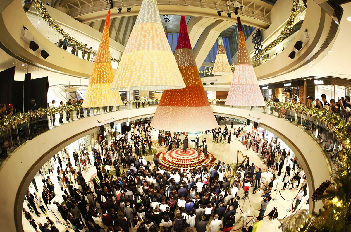 Spatial Practice revives public space with &rsquo;Glowing Trees&rsquo; that goes beyond 2D decoration