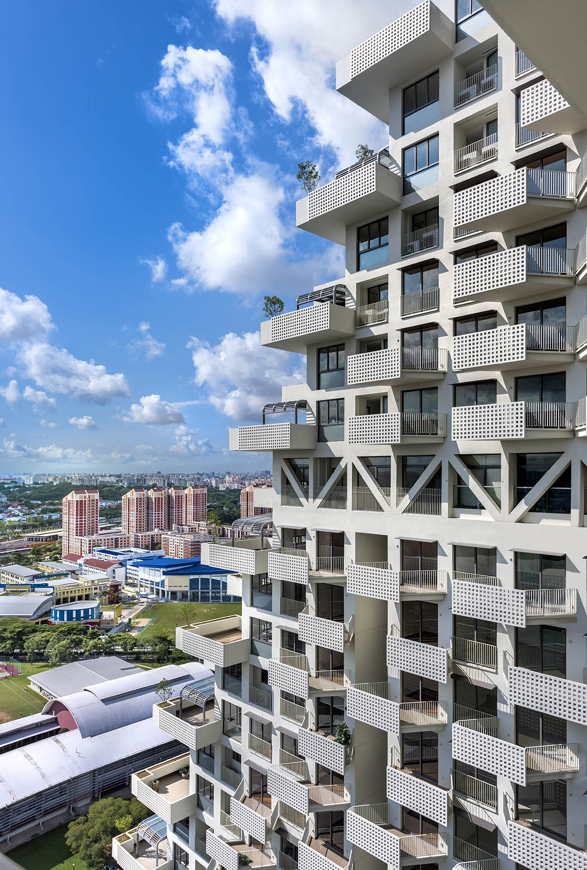 Safdie Architects presents new images of Sky Habitat in Singapore