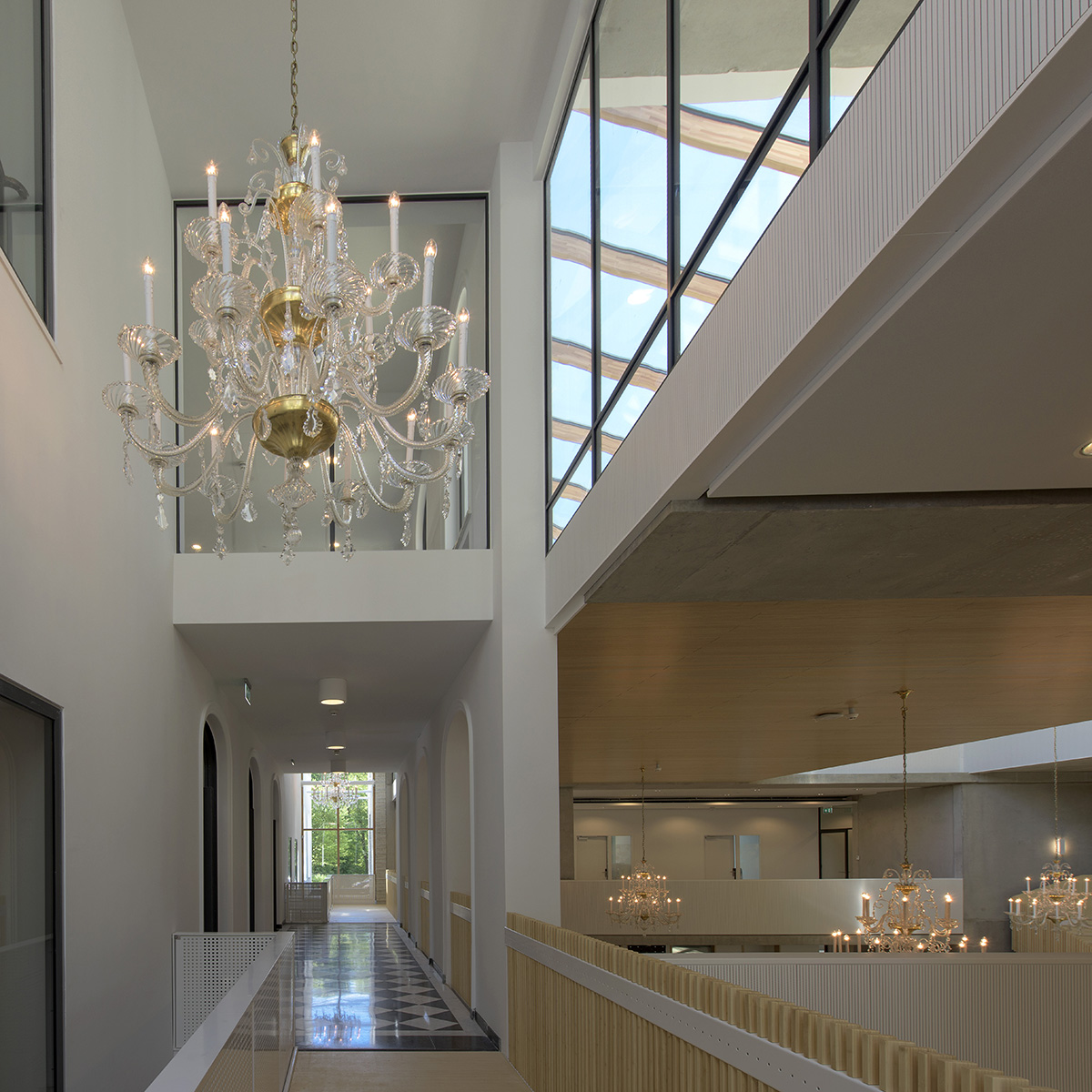 NEXT and UYTENHAAK combine old with new in the Bloemendaal town hall