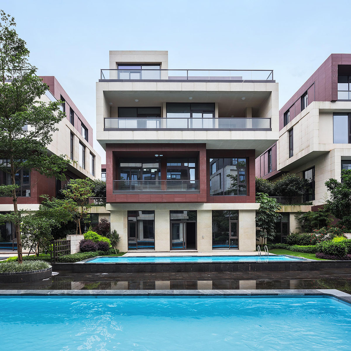 NEXT Architects completed Lianjiang Butterfly Bay with the concept of &rsquo;&rsquo;touching the water