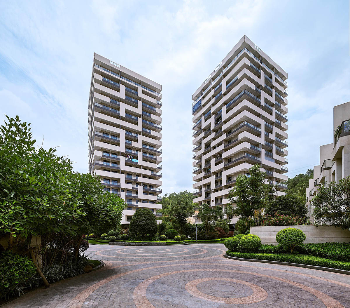 NEXT Architects completed Lianjiang Butterfly Bay with the concept of &rsquo;&rsquo;touching the water