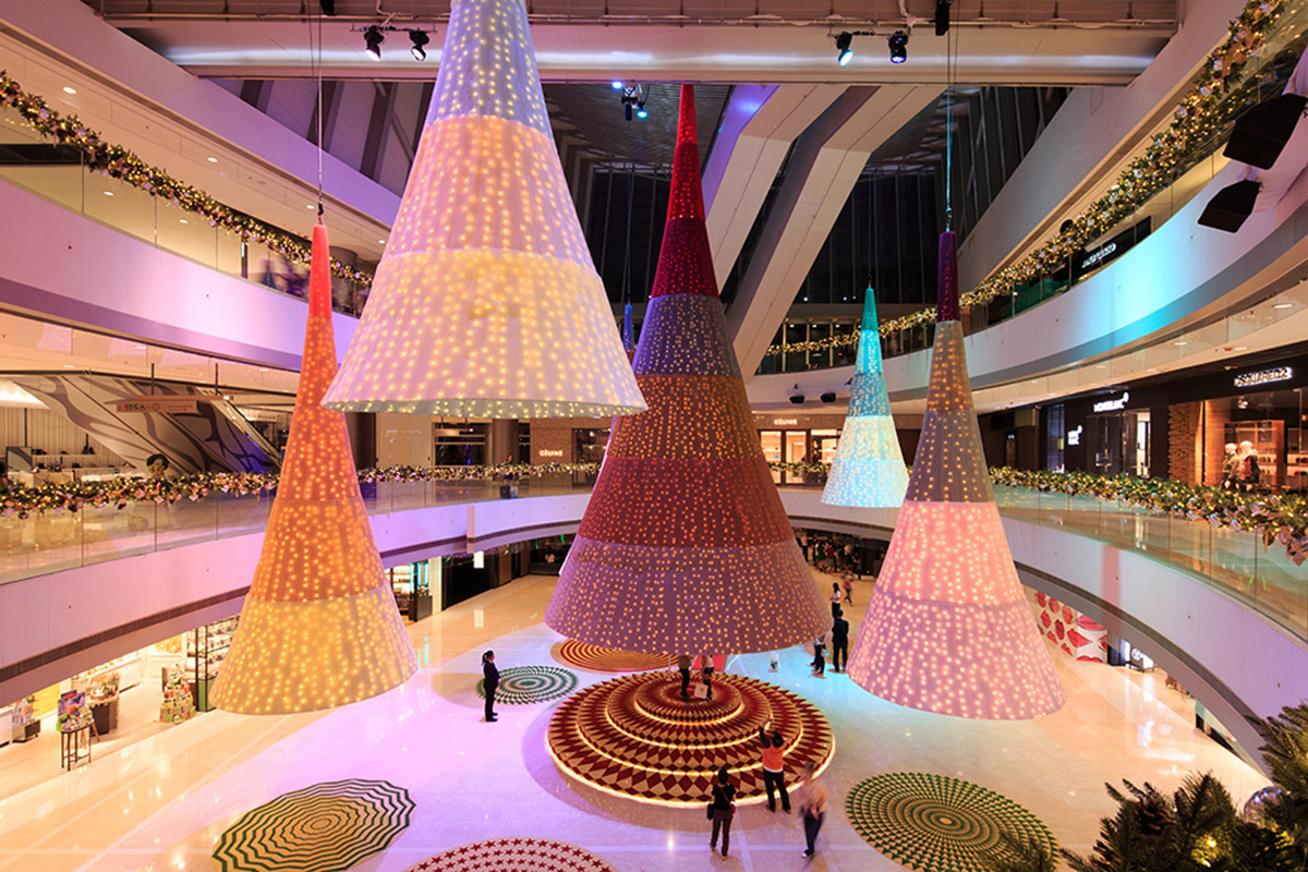 Spatial Practice revives public space with &rsquo;Glowing Trees&rsquo; that goes beyond 2D decoration