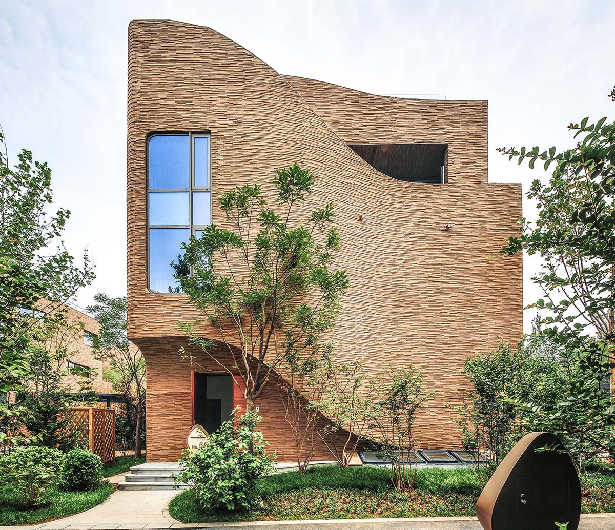 UNStudio draws attention to the curvilinear lines in Fairyland Guorui Villa complex