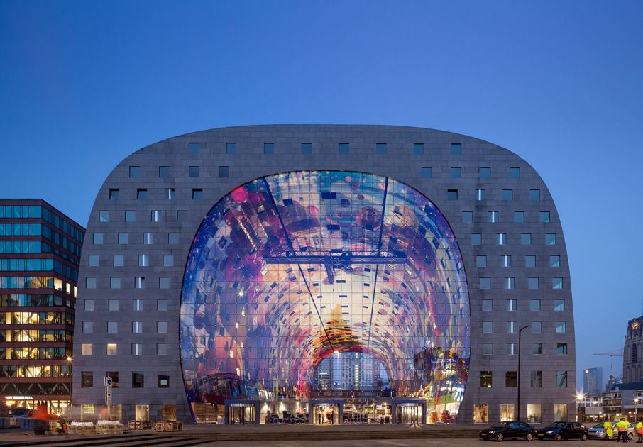 Markthal Rotterdam Opens Today:A mix of housing and market
