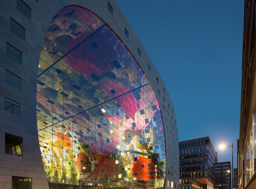 Markthal Rotterdam Opens Today:A mix of housing and market