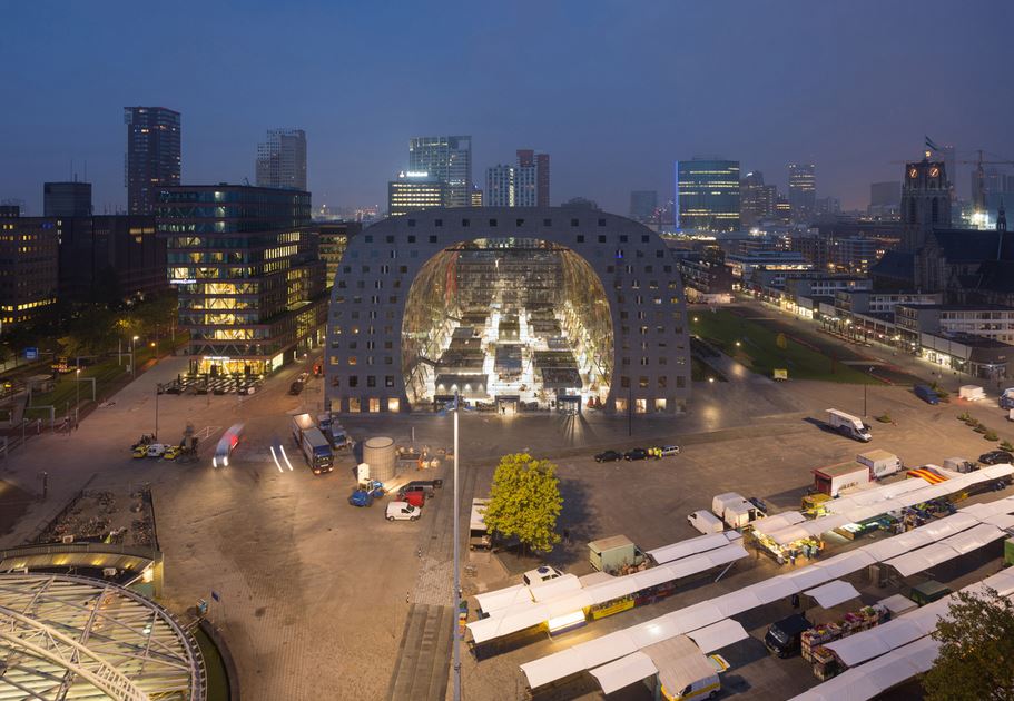Markthal Rotterdam Opens Today:A mix of housing and market