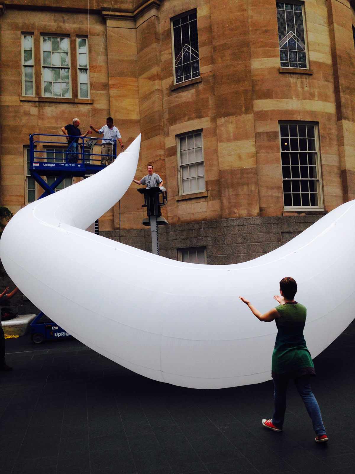 Starry Heavens is a new contextual play that underlines an absurdist political fable