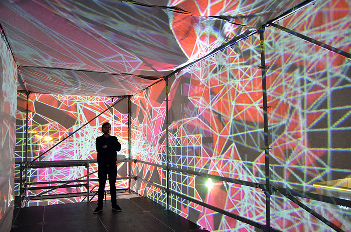 Unstable installs a temporary pavilion ’P-Cube’ at the center of VDNKh Park in Moscow