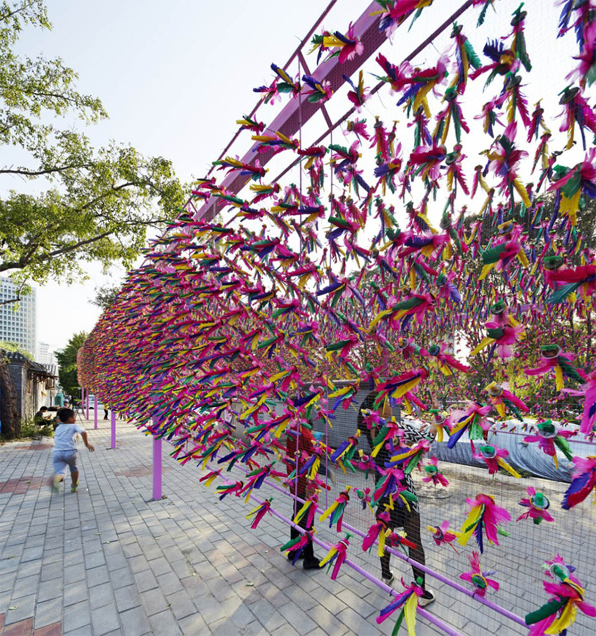 SPARK Architects creates an exciting playground ’’Jianzi Box’’ for Beijing Design Week