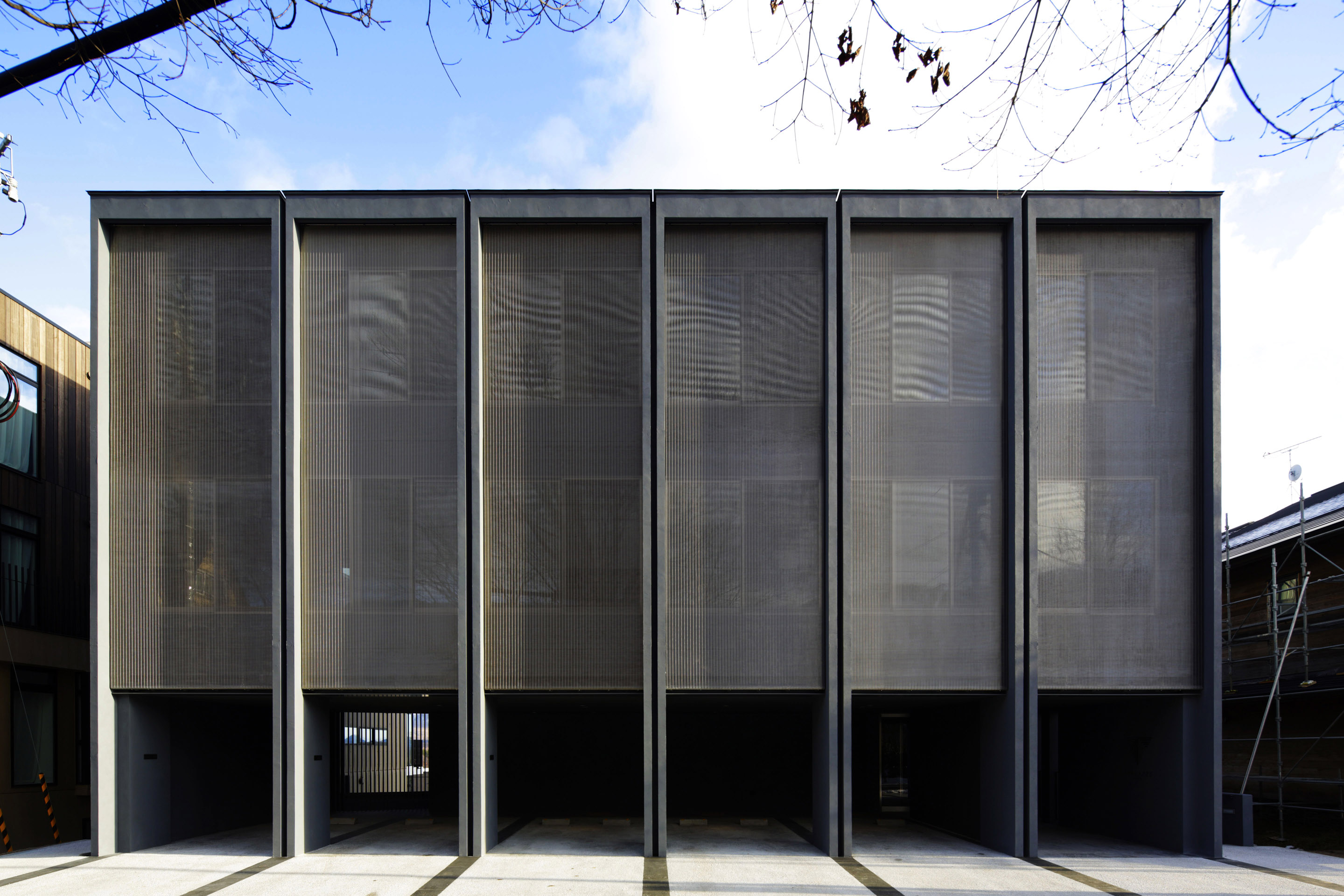 Terrazze Niseko frames a beautiful view on the Annupuri mountains designed by AE5 Partners