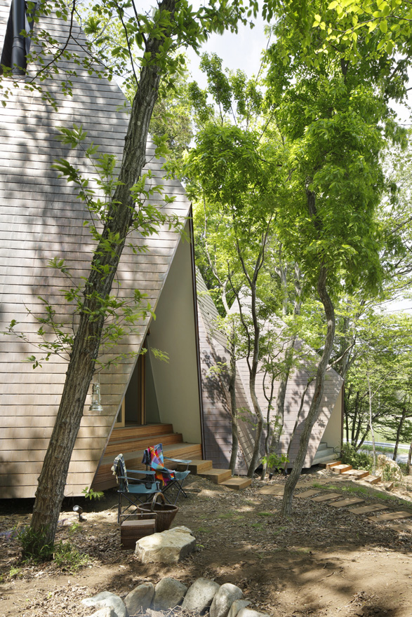 Triangular Residential Structures ’’Nasu Tepee’’ designed by Hiroshi Nakamura