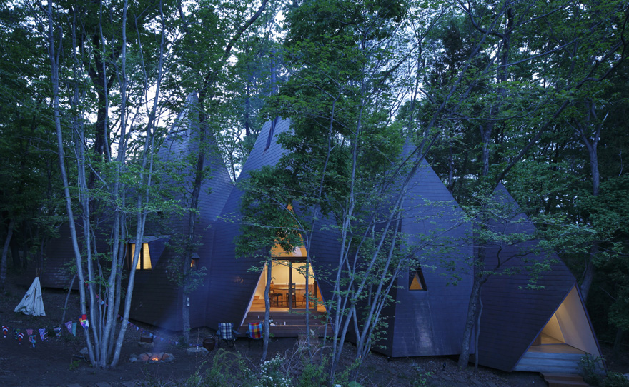 Triangular Residential Structures ’’Nasu Tepee’’ designed by Hiroshi Nakamura