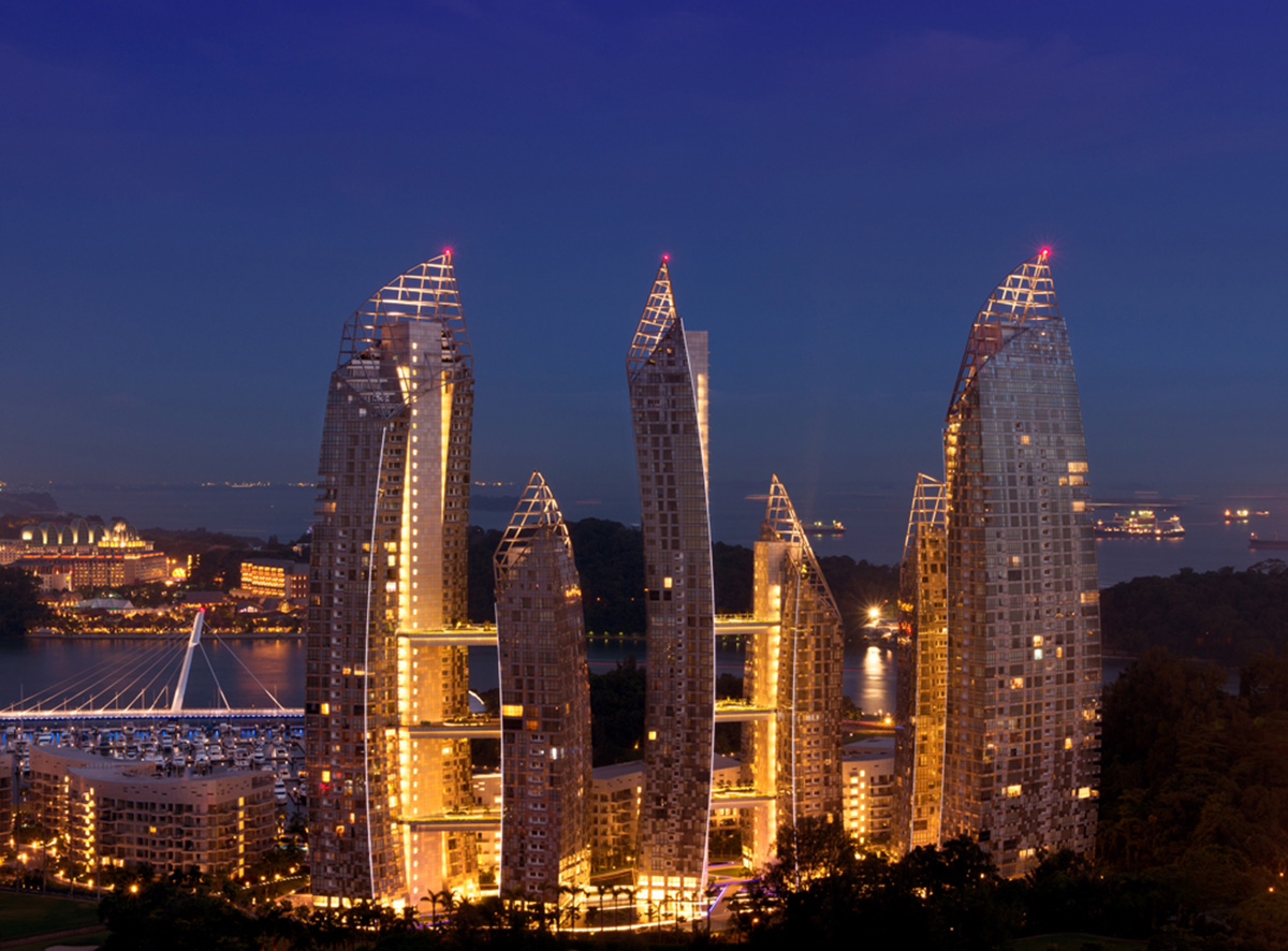 Daniel Libeskind completes sleek curving Keppel Bay Residences in Singapore