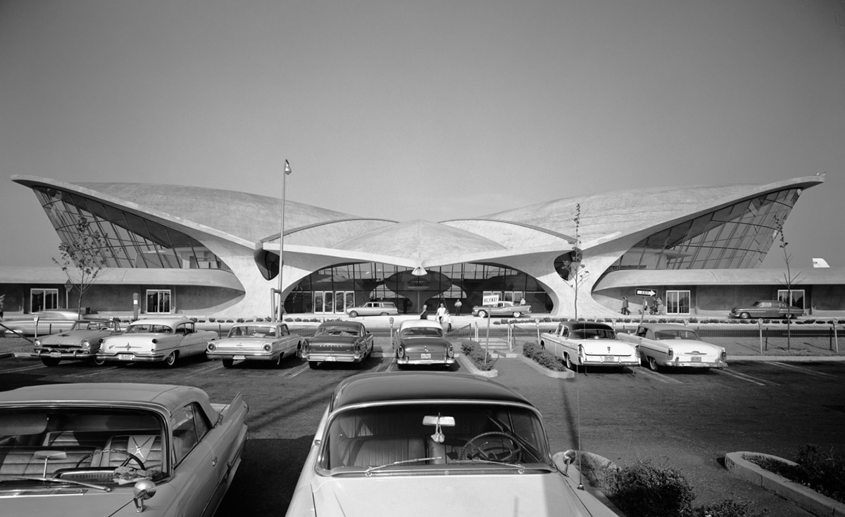Eero Saarinen’s mysterious past on designing weapons and ’devices’ for the CIA