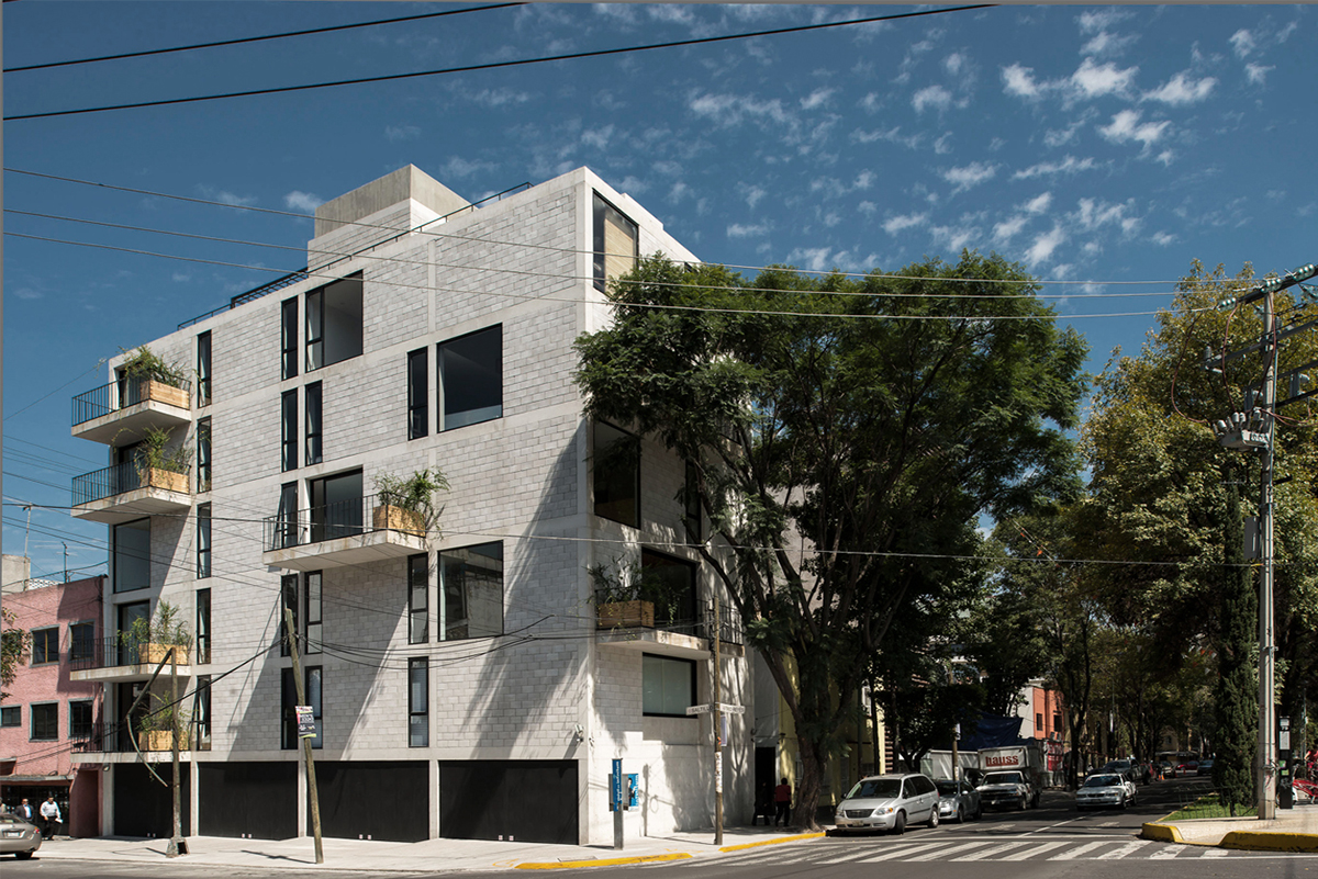 Jeanne Gang wins Architect of the Year & Gabriela Etchegaray is the winner of the Moira Gemmil Prize