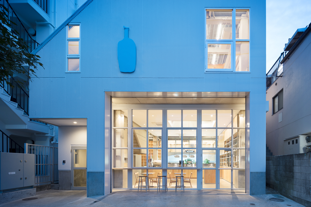 Schemata Architects completes Blue Bottle Coffee Nakameguro Cafe in Tokyo with right-angled roof