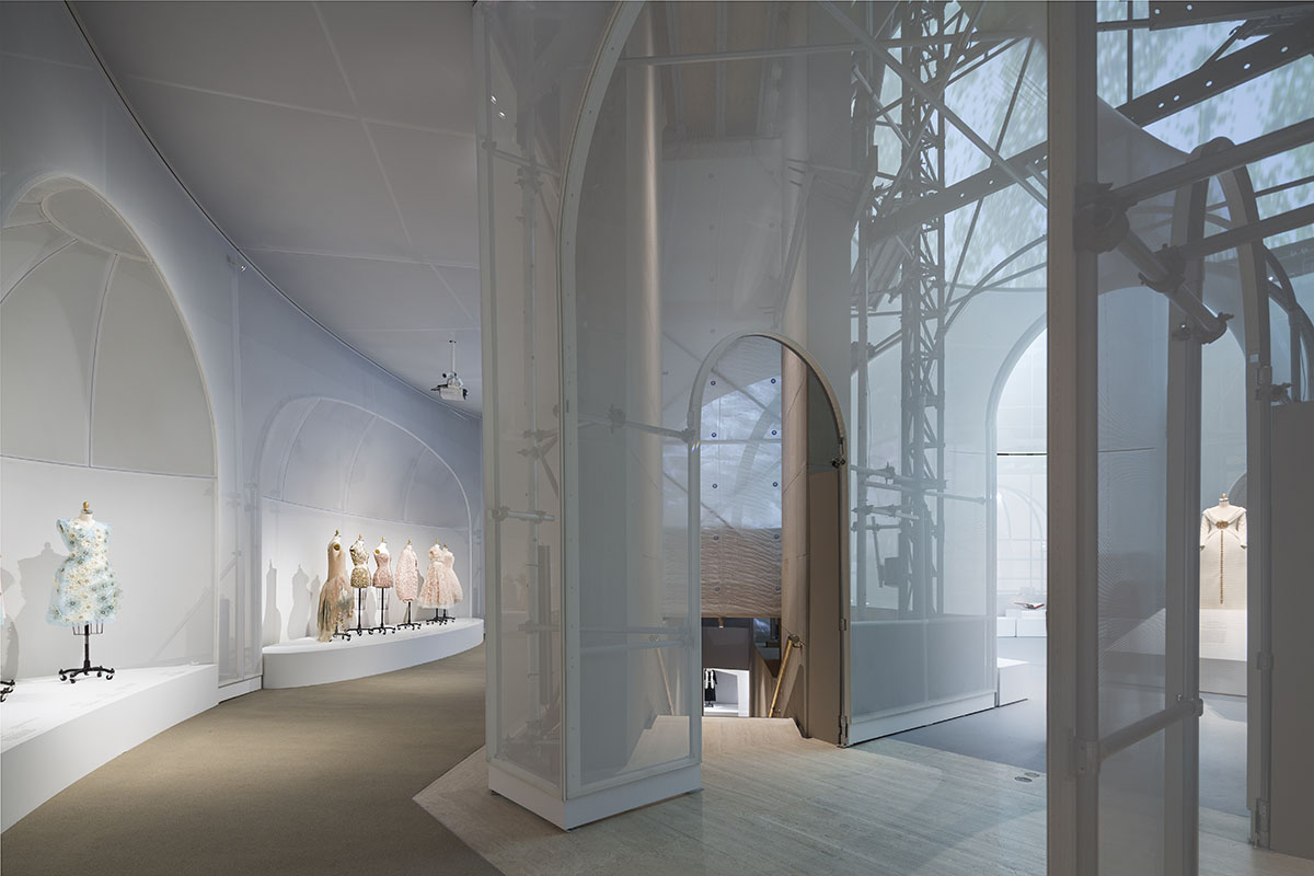 Manus x Machina, designed by OMA NY sets a record as MET’s 7th Most Visited Exhibition
