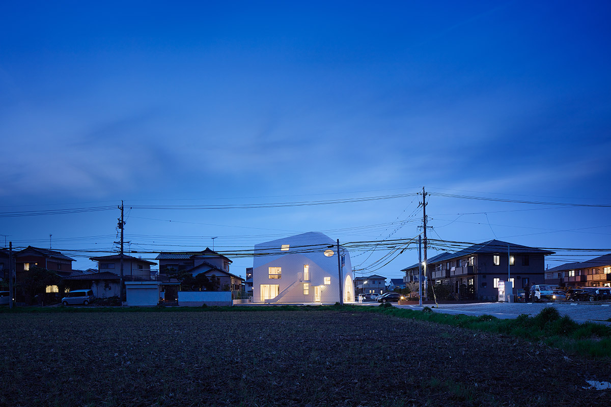 A two-story Japanese house transformed into an amorphous Kindergarten by MAD Architects