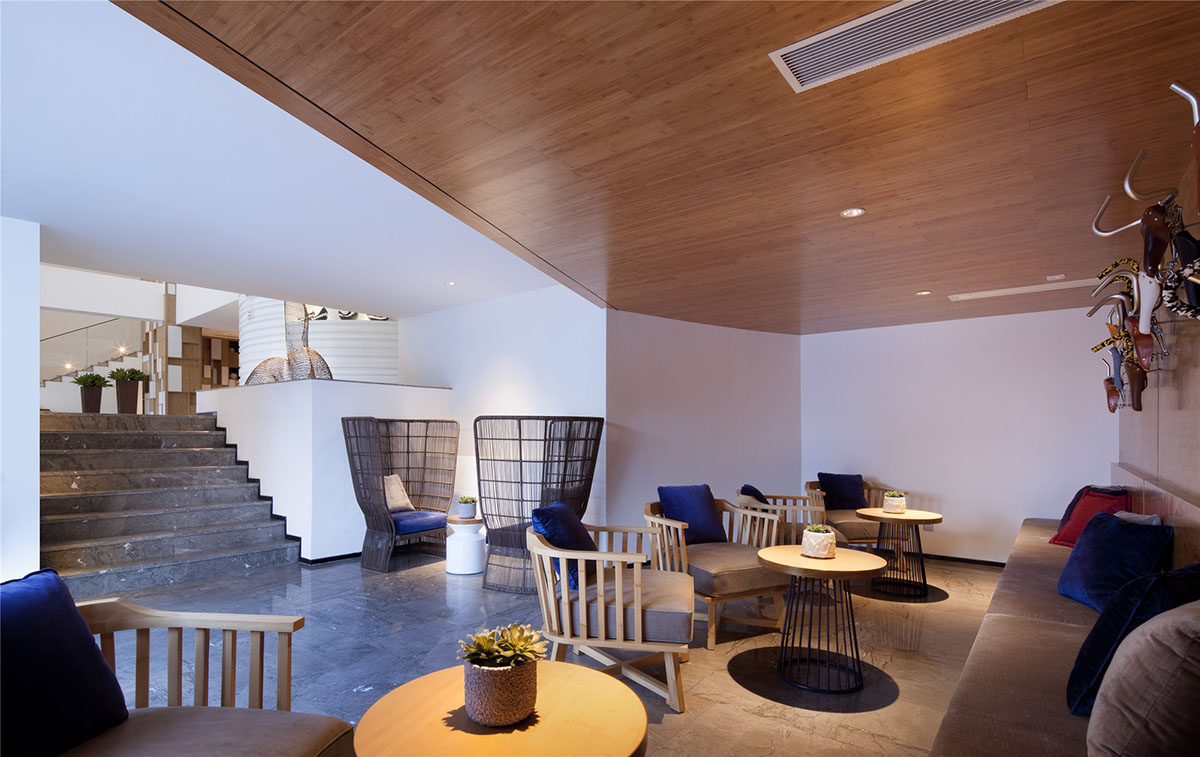 Shenzhen Bay Yacht Club +White Sail Hotel creates an interlocking facade by Shenzhen Rongor Design