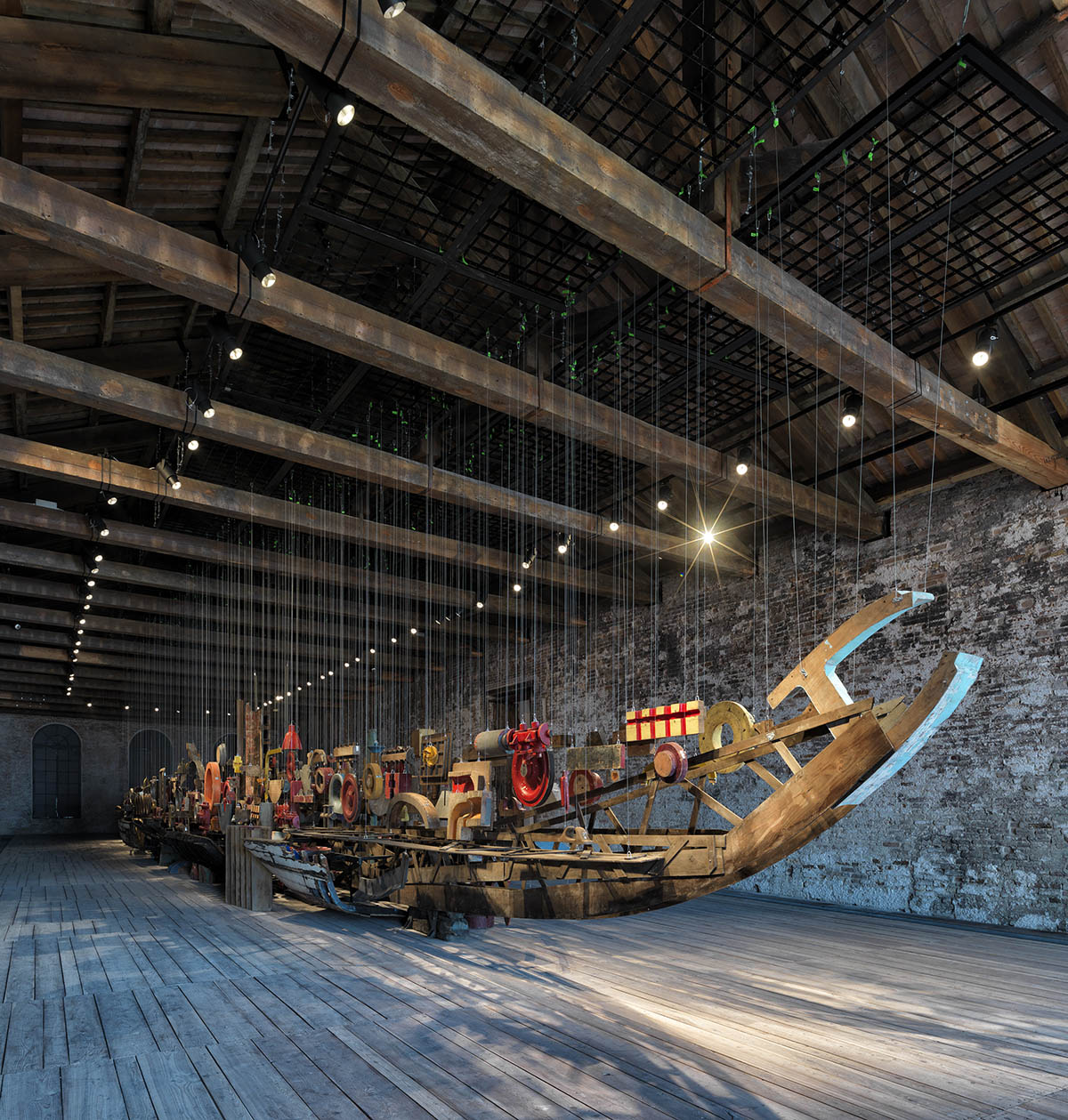 A mega vessel at the Turkey Pavilion highlights common cultural heritage between Istanbul and Venice