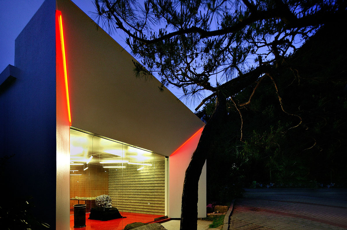 Welcome to Chocolate Box designed by Yoon Space in China