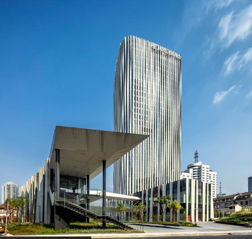 Kengo Kuma and Associates designed a Woven Lace-like office building ...