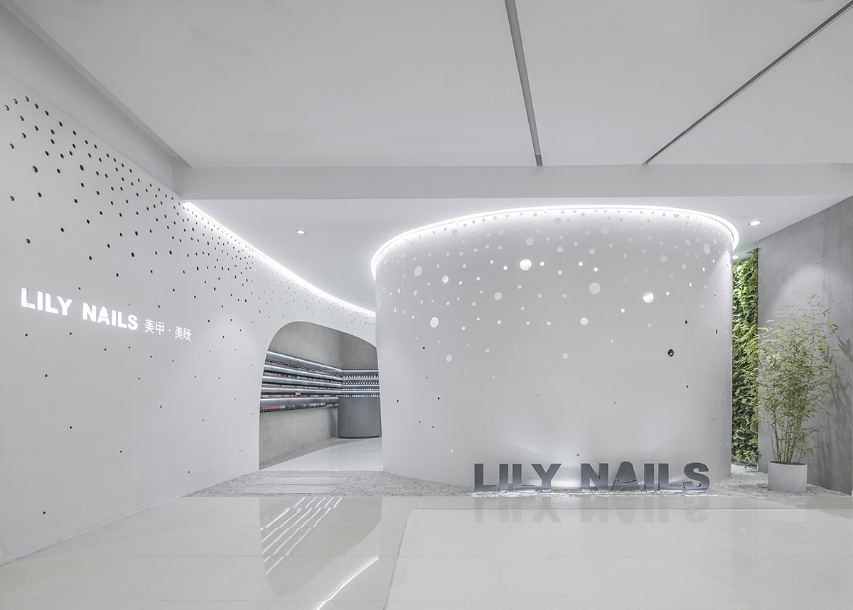 Arch Studio creates Helix Garden for Lily Nails Salon in Beijing