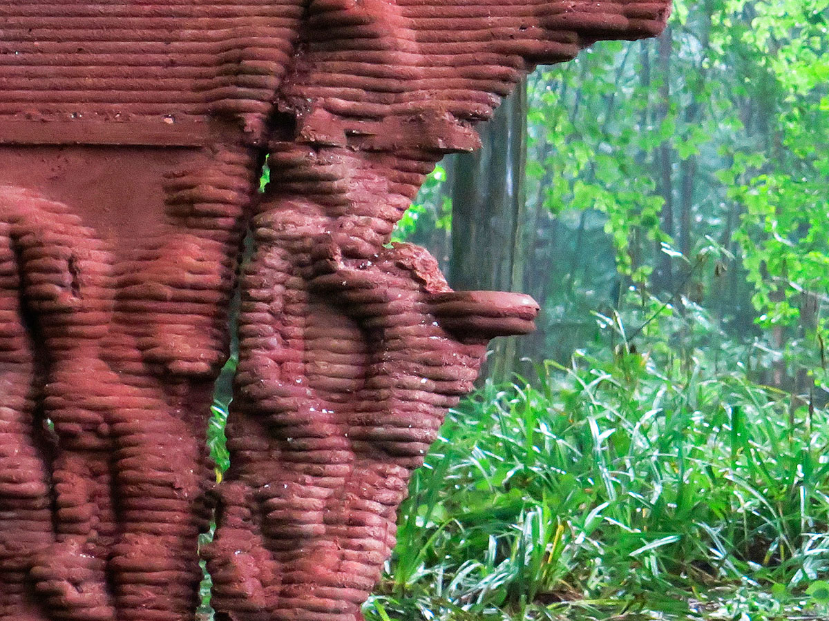 AA Students’ fabrication jagged-red brick wall interprets new innovative architectonic spaces