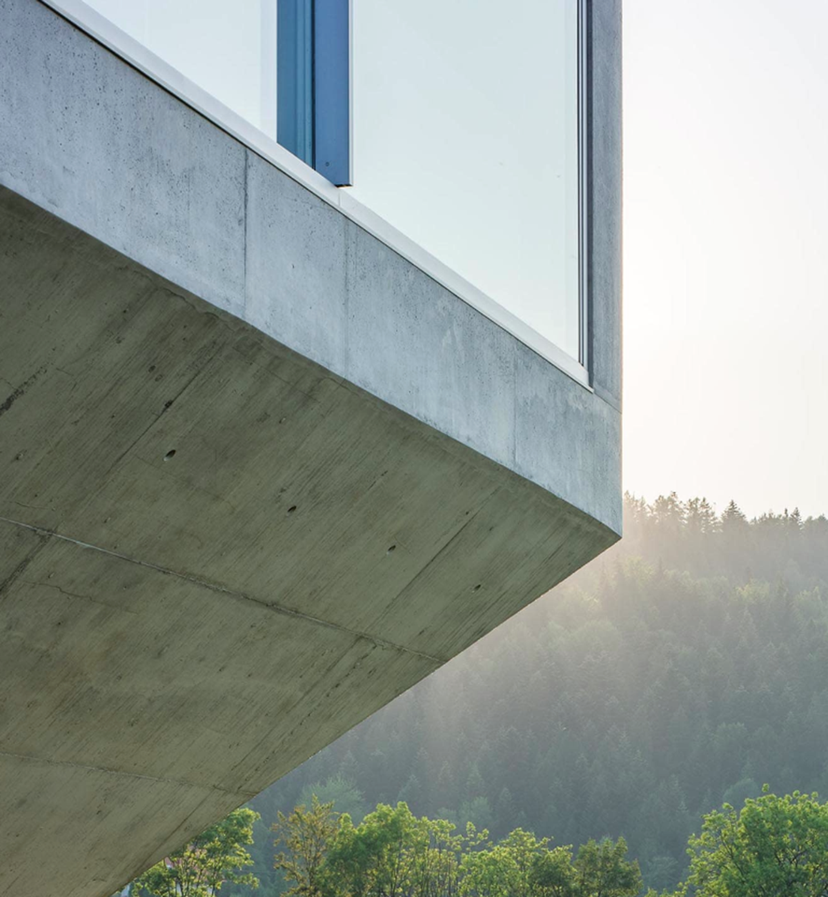 Robert Konieczny&rsquo;s twisted ARK House touches the ground only in one corner on the Polish hill